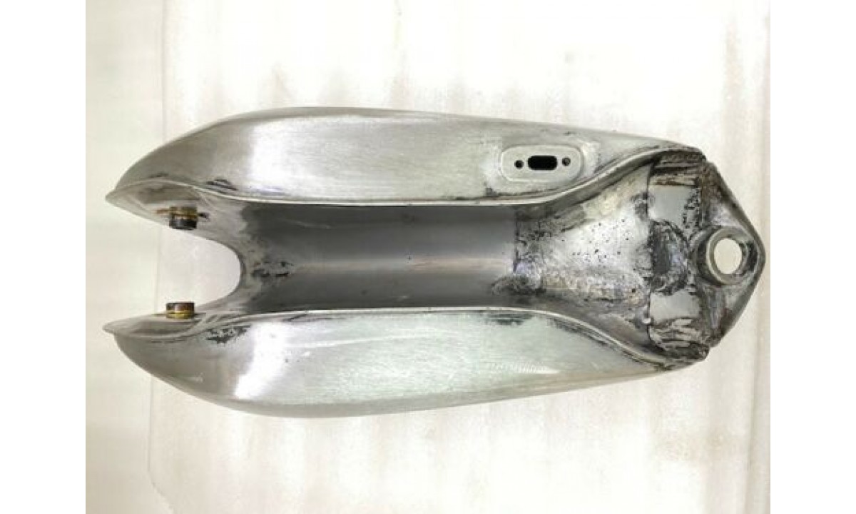 YAMAHA 250 DT / 400 DT Enduro, Raw Fuel / Gas Tank 1975 to 1977